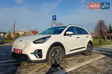 Позашляховик / Кросовер Kia Niro 2020 в Львові