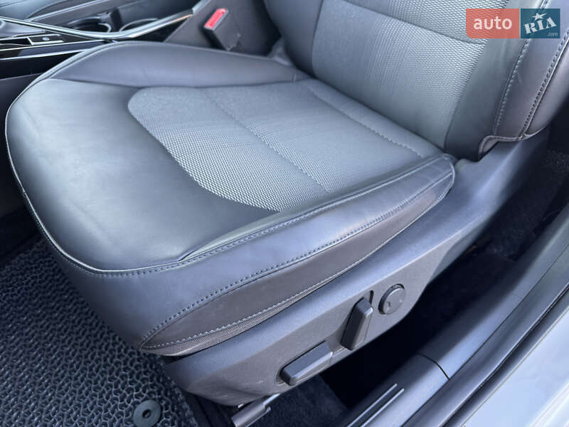 Позашляховик / Кросовер Kia Niro 2022 в Києві