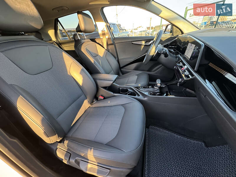 Позашляховик / Кросовер Kia Niro 2022 в Києві