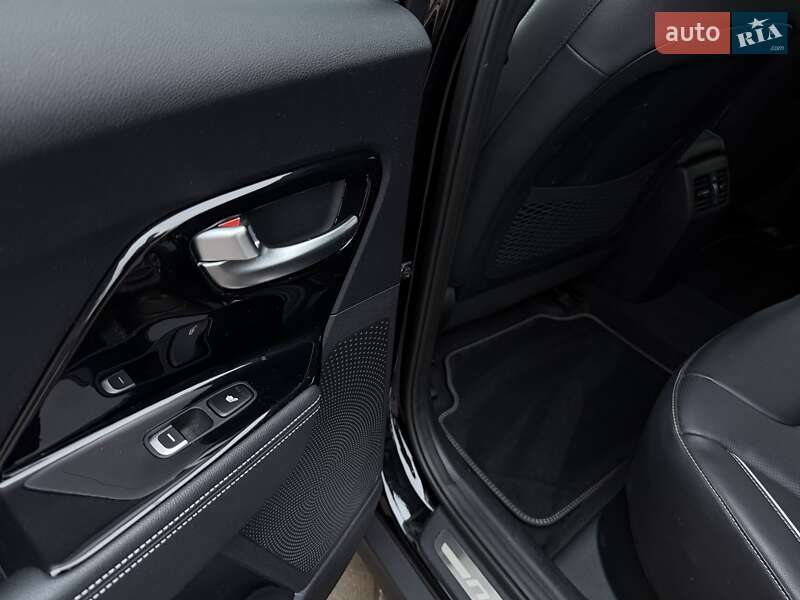 Внедорожник / Кроссовер Kia Niro 2020 в Черновцах фото 17 Внедорожник / Кроссовер Kia Niro 2020 в Черновцах