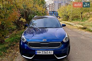 Позашляховик / Кросовер Kia Niro 2019 в Сараті
