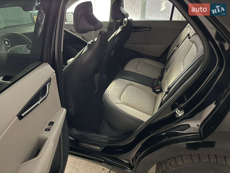 Позашляховик / Кросовер Kia Niro 2023 в Умані