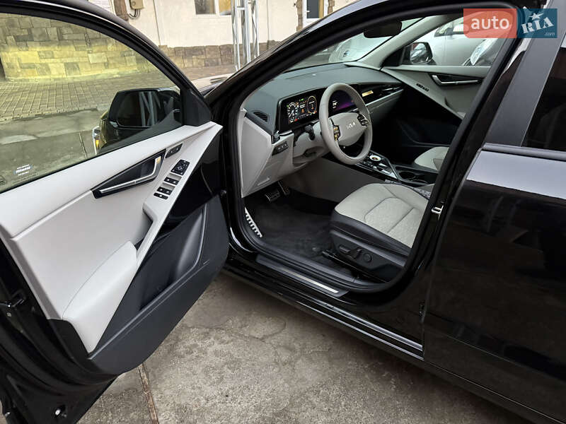 Позашляховик / Кросовер Kia Niro 2023 в Умані