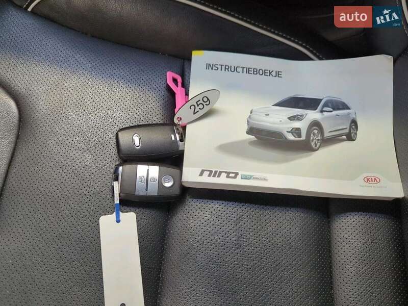 Позашляховик / Кросовер Kia Niro 2020 в Дніпрі