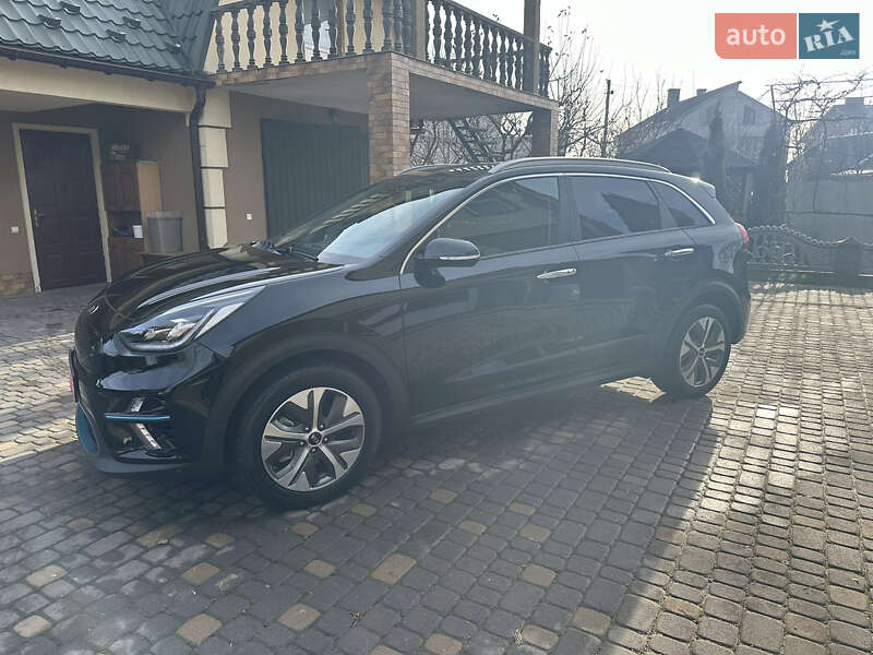 Внедорожник / Кроссовер Kia Niro 2020 в Львове фото 3 Внедорожник / Кроссовер Kia Niro 2020 в Львове