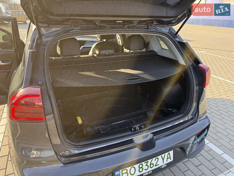 Внедорожник / Кроссовер Kia Niro 2020 в Тернополе