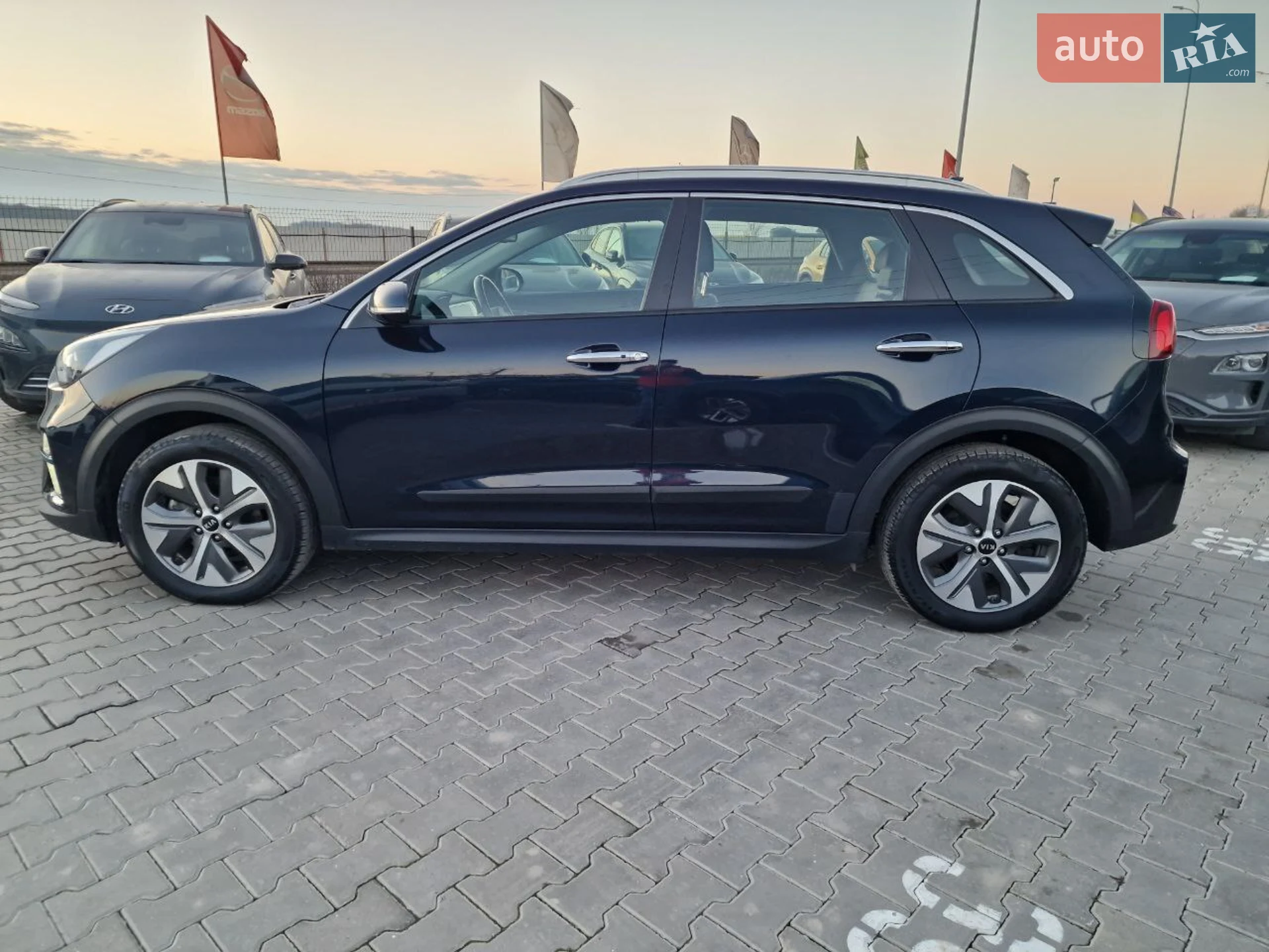 2020 Kia Niro - мініатюра 20
