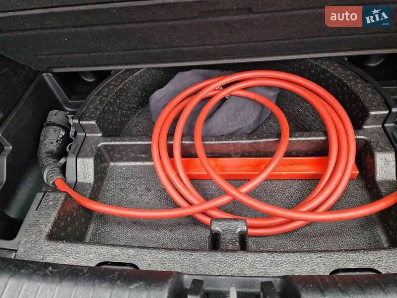 Позашляховик / Кросовер Kia Niro 2020 в Вінниці