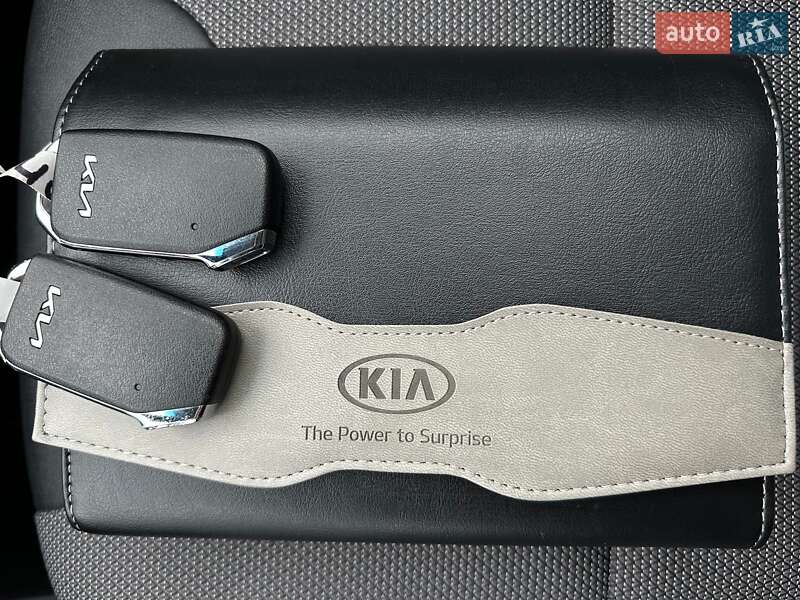 Внедорожник / Кроссовер Kia Niro 2021 в Львове