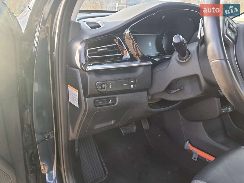 Позашляховик / Кросовер Kia Niro 2020 в Львові