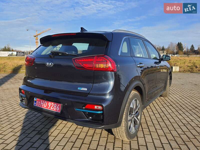 Позашляховик / Кросовер Kia Niro 2020 в Львові