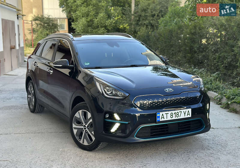 Позашляховик / Кросовер Kia Niro 2019 в Івано-Франківську