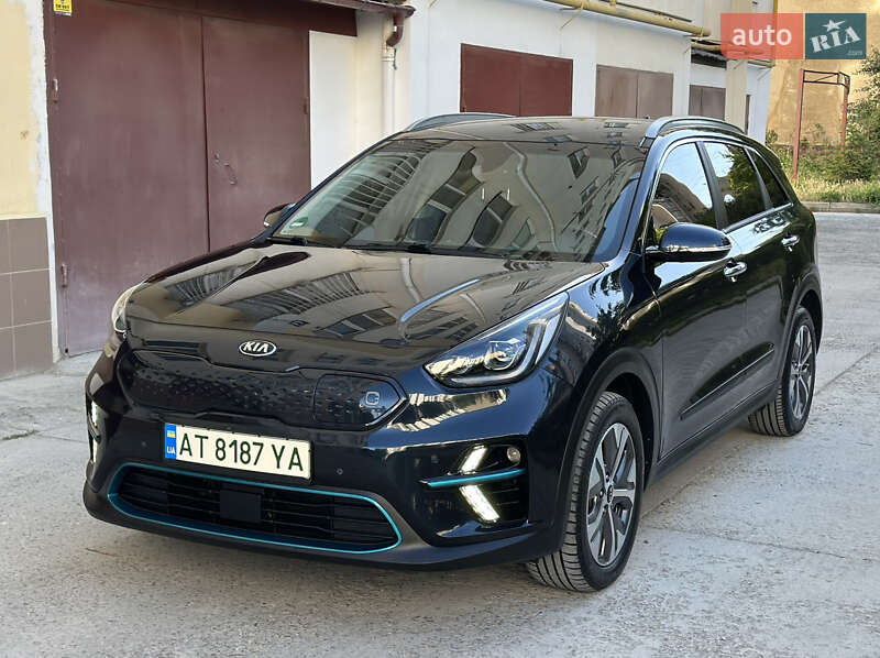 Позашляховик / Кросовер Kia Niro 2019 в Івано-Франківську