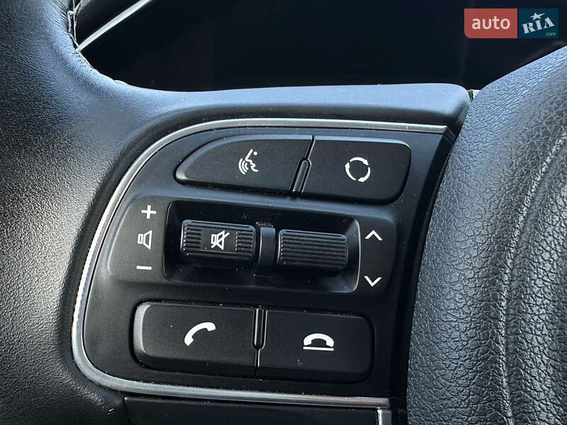 Внедорожник / Кроссовер Kia Niro 2020 в Львове фото 24 Внедорожник / Кроссовер Kia Niro 2020 в Львове