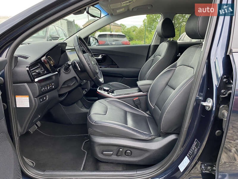 Позашляховик / Кросовер Kia Niro 2020 в Львові