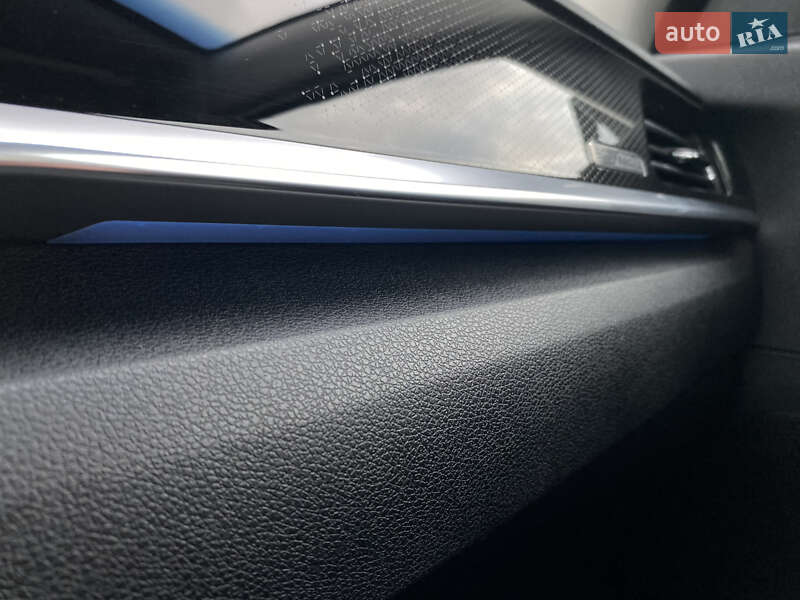 Позашляховик / Кросовер Kia Niro 2020 в Львові