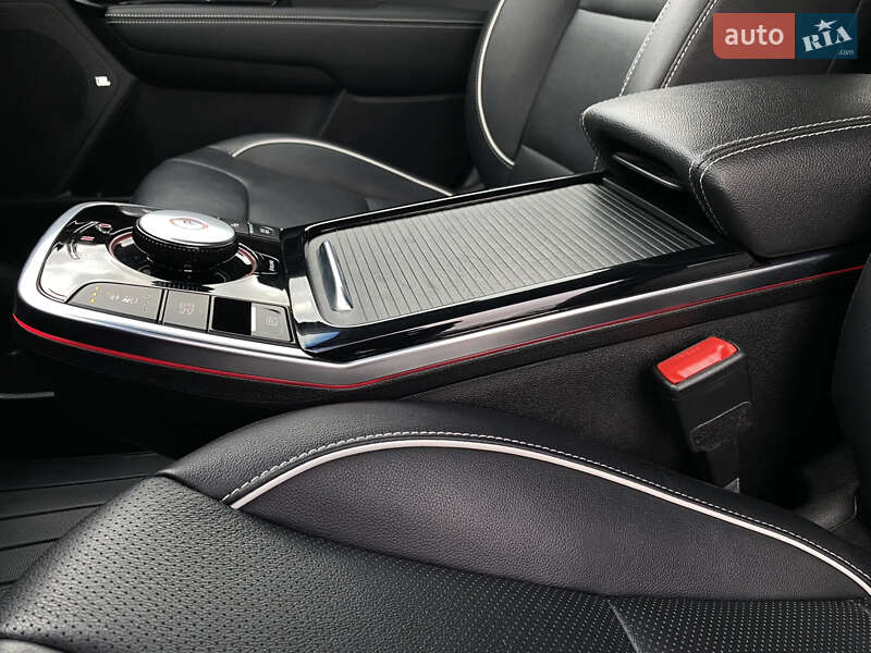 Позашляховик / Кросовер Kia Niro 2020 в Львові