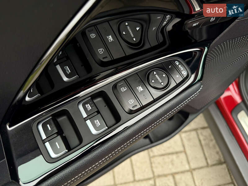 Позашляховик / Кросовер Kia Niro 2020 в Тернополі