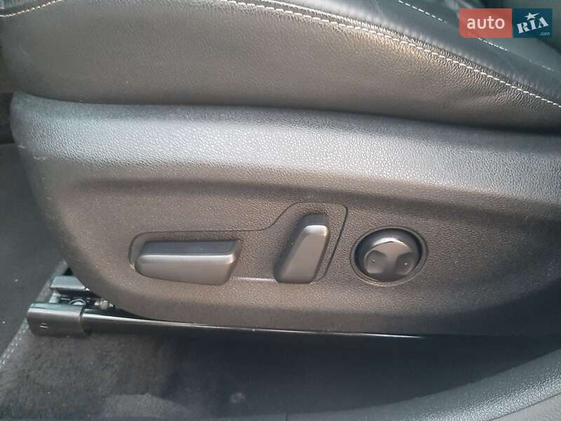 Внедорожник / Кроссовер Kia Niro 2019 в Владимире фото 41 Внедорожник / Кроссовер Kia Niro 2019 в Владимире