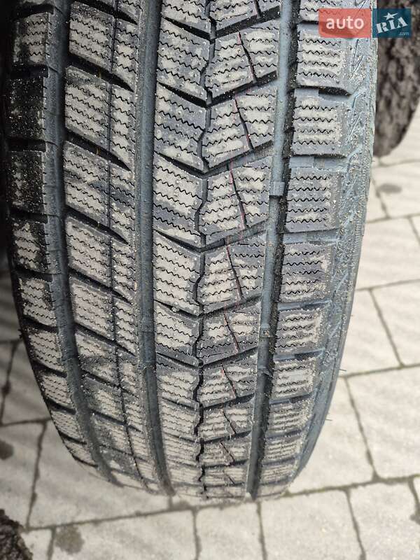 Внедорожник / Кроссовер Kia Niro 2019 в Владимире фото 62 Внедорожник / Кроссовер Kia Niro 2019 в Владимире