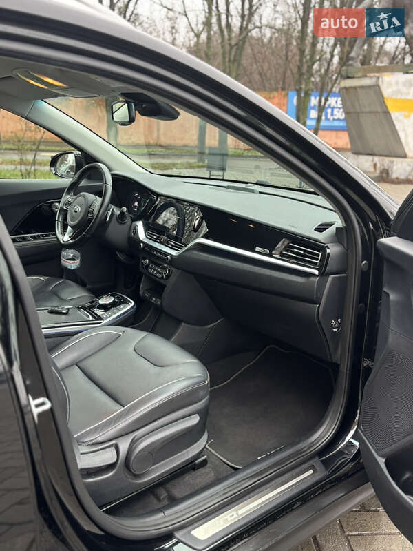 Внедорожник / Кроссовер Kia Niro 2021 в Черкассах фото 26 Внедорожник / Кроссовер Kia Niro 2021 в Черкассах