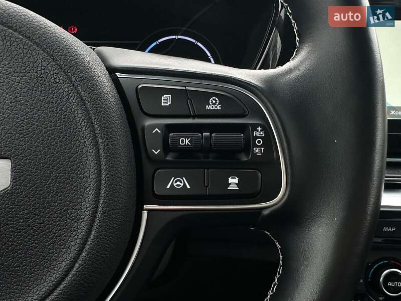 Позашляховик / Кросовер Kia Niro 2022 в Львові