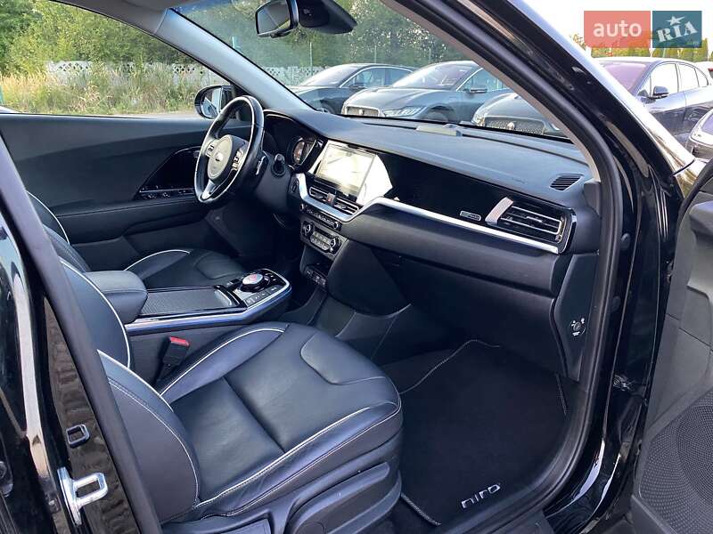 Внедорожник / Кроссовер Kia Niro 2020 в Львове