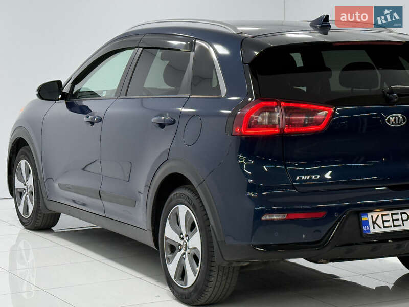Позашляховик / Кросовер Kia Niro 2018 в Одесі
