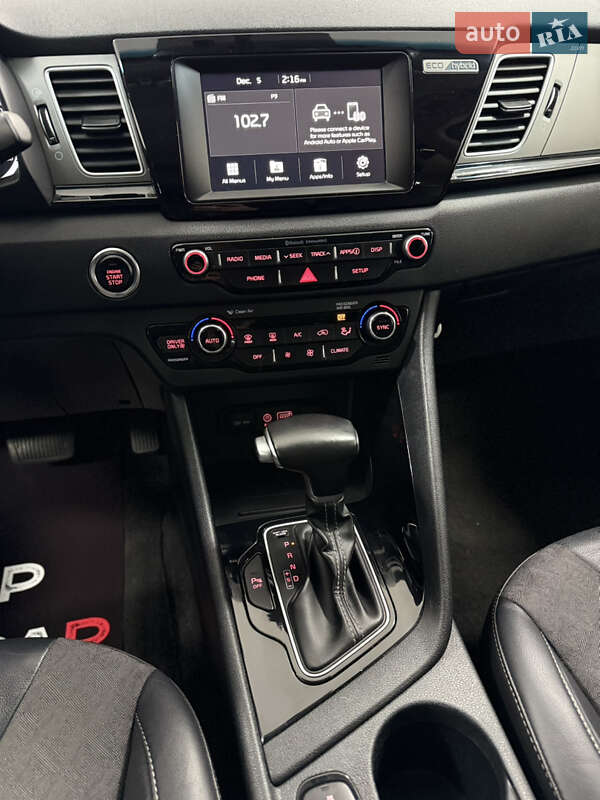 Позашляховик / Кросовер Kia Niro 2018 в Одесі