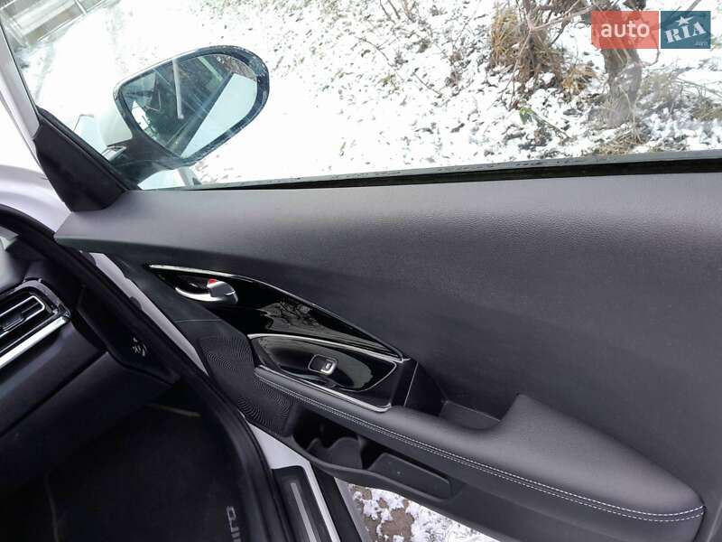 Внедорожник / Кроссовер Kia Niro 2020 в Луцке