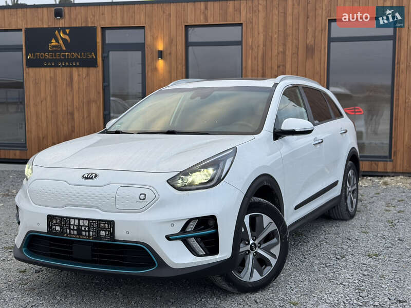 Внедорожник / Кроссовер Kia Niro 2020 в Дрогобыче