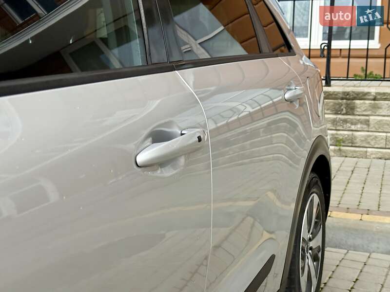 Внедорожник / Кроссовер Kia Niro 2017 в Одессе