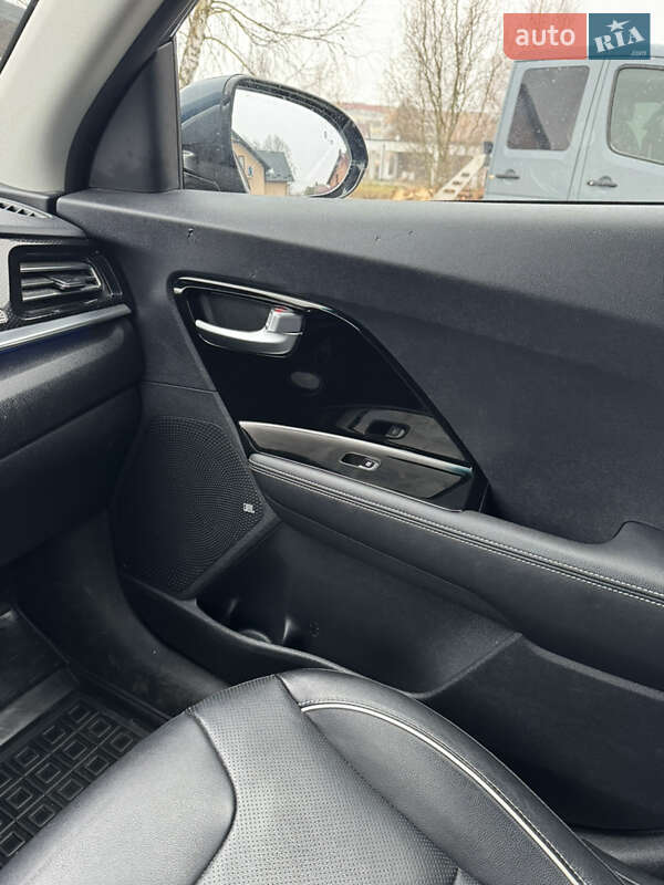 Позашляховик / Кросовер Kia Niro 2020 в Яворові