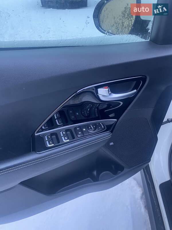 Внедорожник / Кроссовер Kia Niro 2020 в Киеве фото 9 Внедорожник / Кроссовер Kia Niro 2020 в Киеве