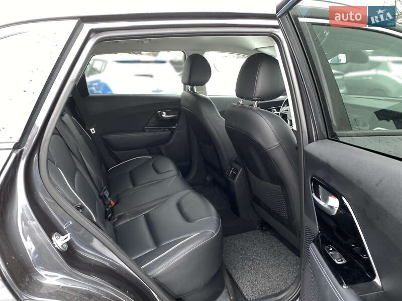 Позашляховик / Кросовер Kia Niro 2019 в Луцьку