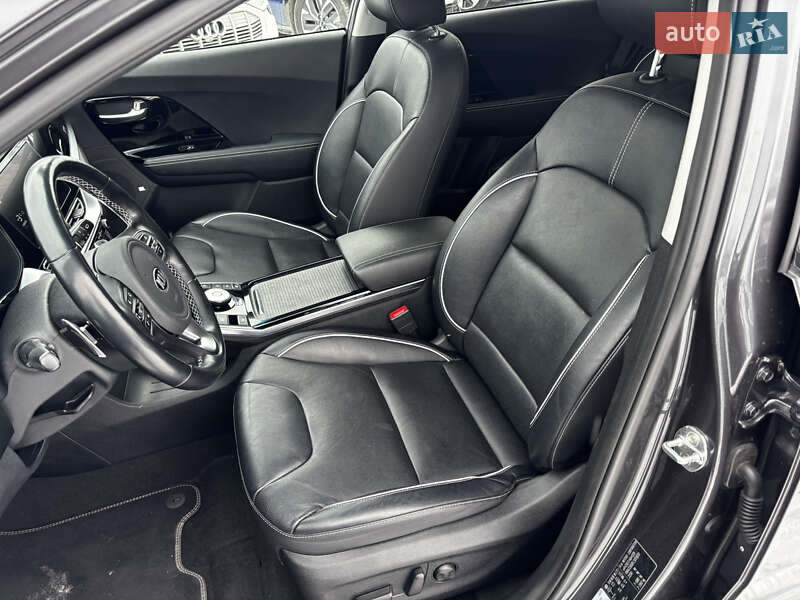 Внедорожник / Кроссовер Kia Niro 2020 в Львове фото 13 Внедорожник / Кроссовер Kia Niro 2020 в Львове