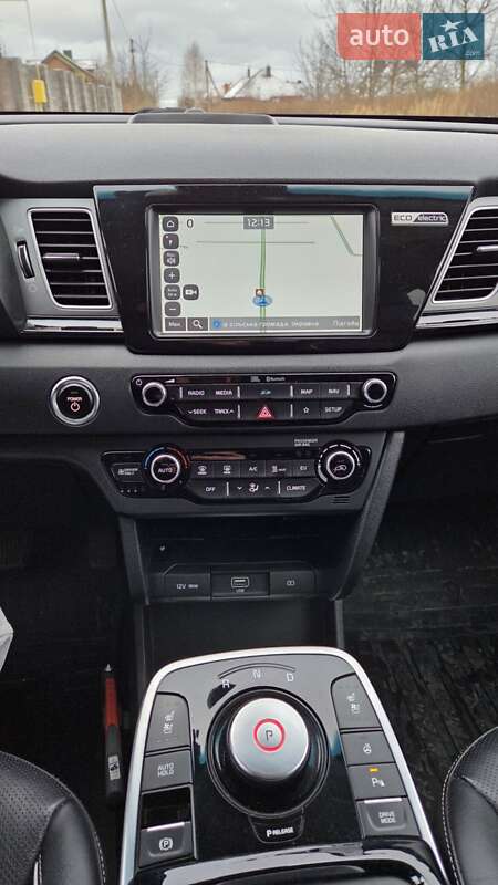 Внедорожник / Кроссовер Kia Niro 2018 в Луцке фото 9 Внедорожник / Кроссовер Kia Niro 2018 в Луцке