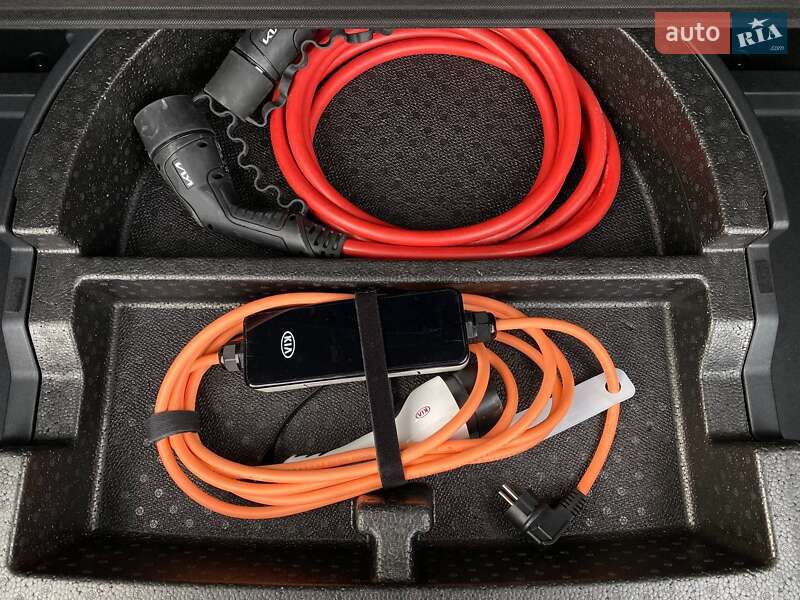 Внедорожник / Кроссовер Kia Niro 2021 в Львове