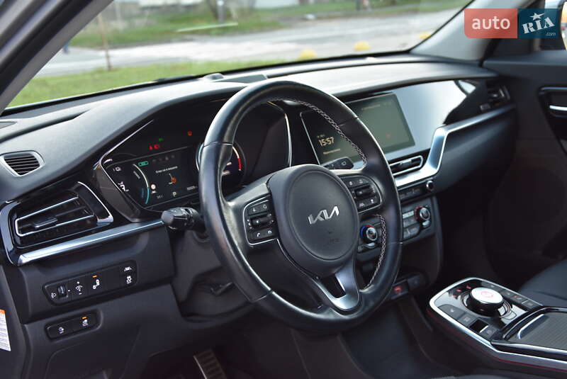 Позашляховик / Кросовер Kia Niro 2022 в Дрогобичі