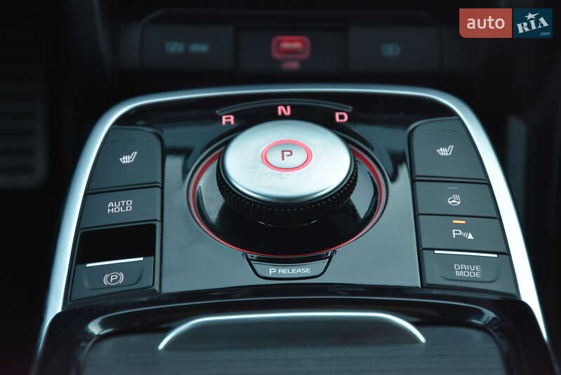 Позашляховик / Кросовер Kia Niro 2022 в Дрогобичі