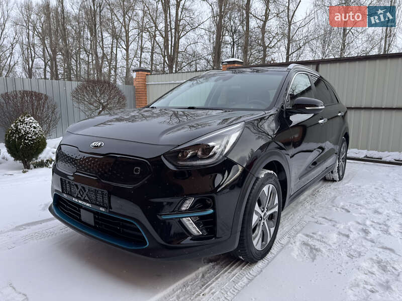 Внедорожник / Кроссовер Kia Niro 2020 в Казатине