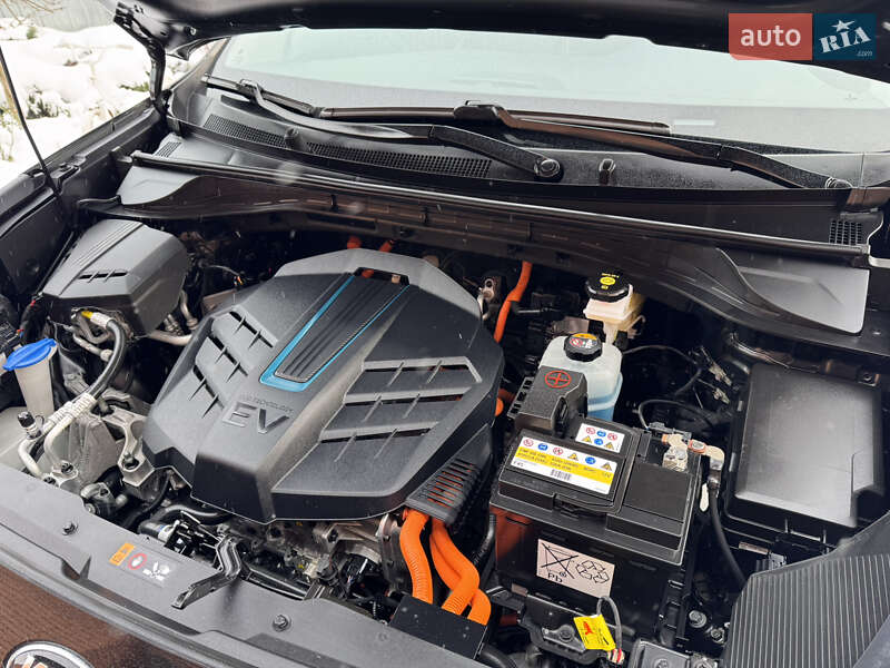 Внедорожник / Кроссовер Kia Niro 2020 в Казатине