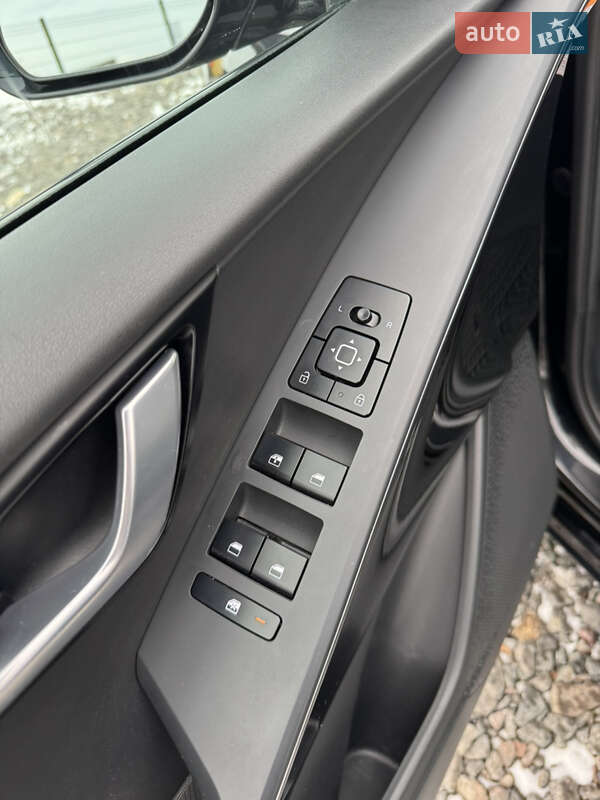 Внедорожник / Кроссовер Kia Niro 2023 в Львове фото 19 Внедорожник / Кроссовер Kia Niro 2023 в Львове