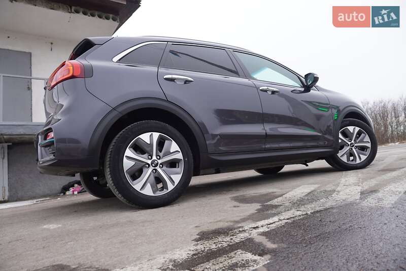 Позашляховик / Кросовер Kia Niro 2020 в Дрогобичі