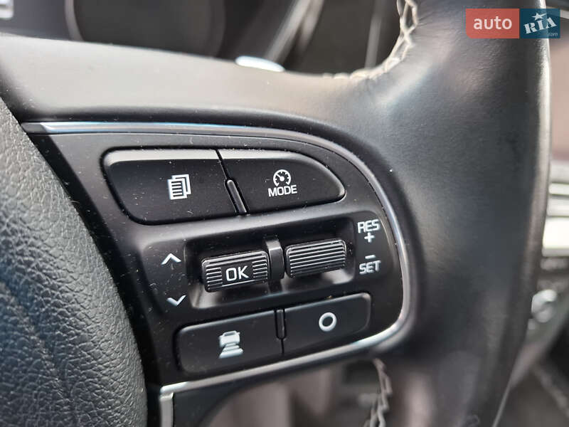 Внедорожник / Кроссовер Kia Niro 2020 в Львове