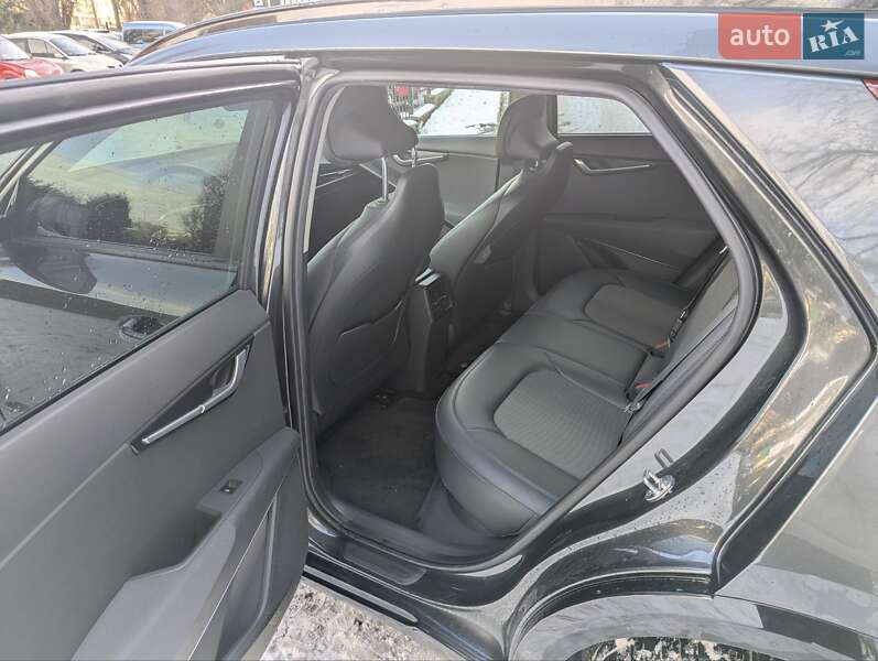 Внедорожник / Кроссовер Kia Niro 2022 в Ровно