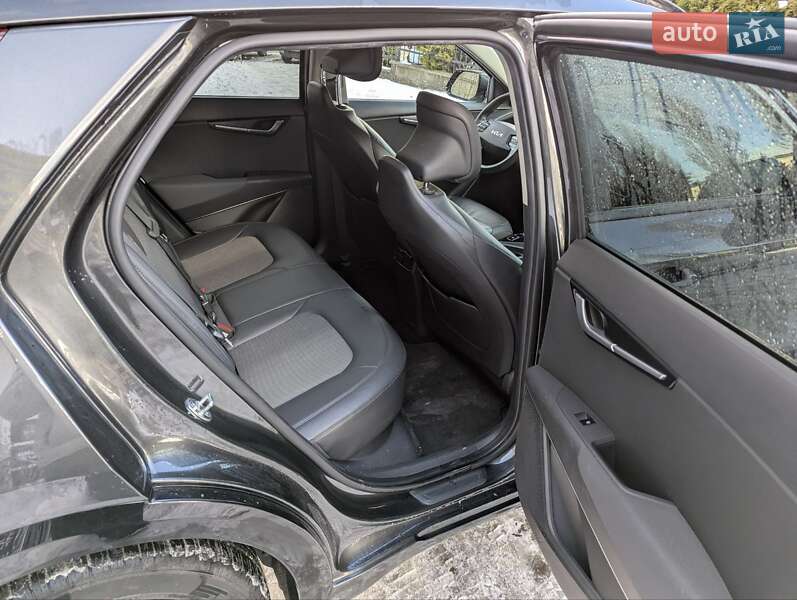 Внедорожник / Кроссовер Kia Niro 2022 в Ровно