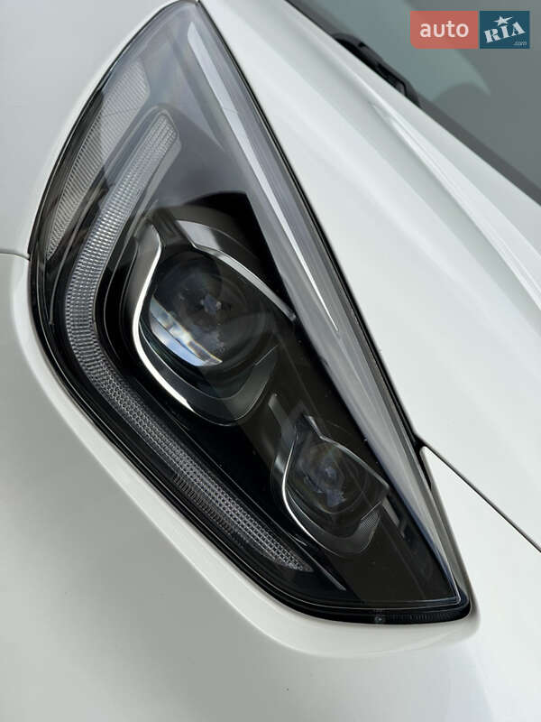 Позашляховик / Кросовер Kia Niro 2020 в Дрогобичі