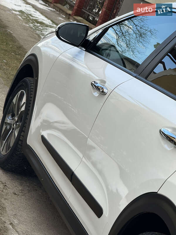 Позашляховик / Кросовер Kia Niro 2020 в Дрогобичі