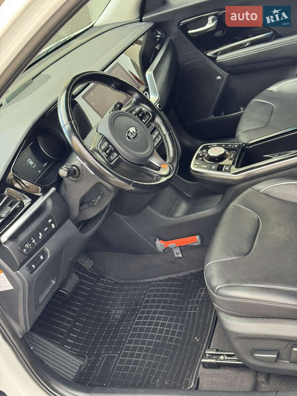 Позашляховик / Кросовер Kia Niro 2020 в Дрогобичі